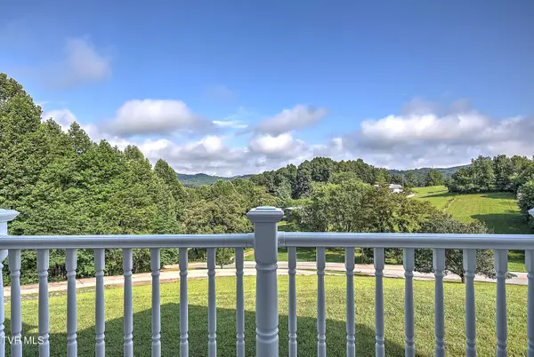 Blountville, TN 37617,422 Droke LN