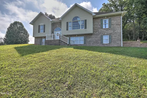 Blountville, TN 37617,422 Droke LN