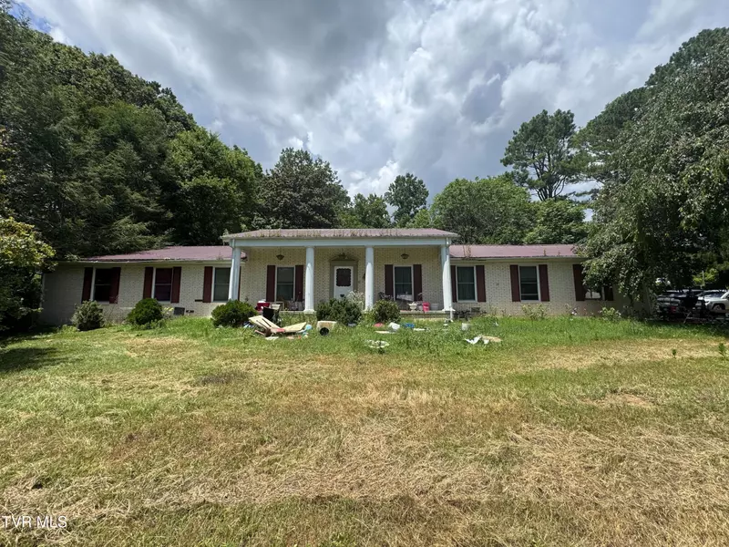 128 Shephards Chapel RD, Rogersville, TN 37857