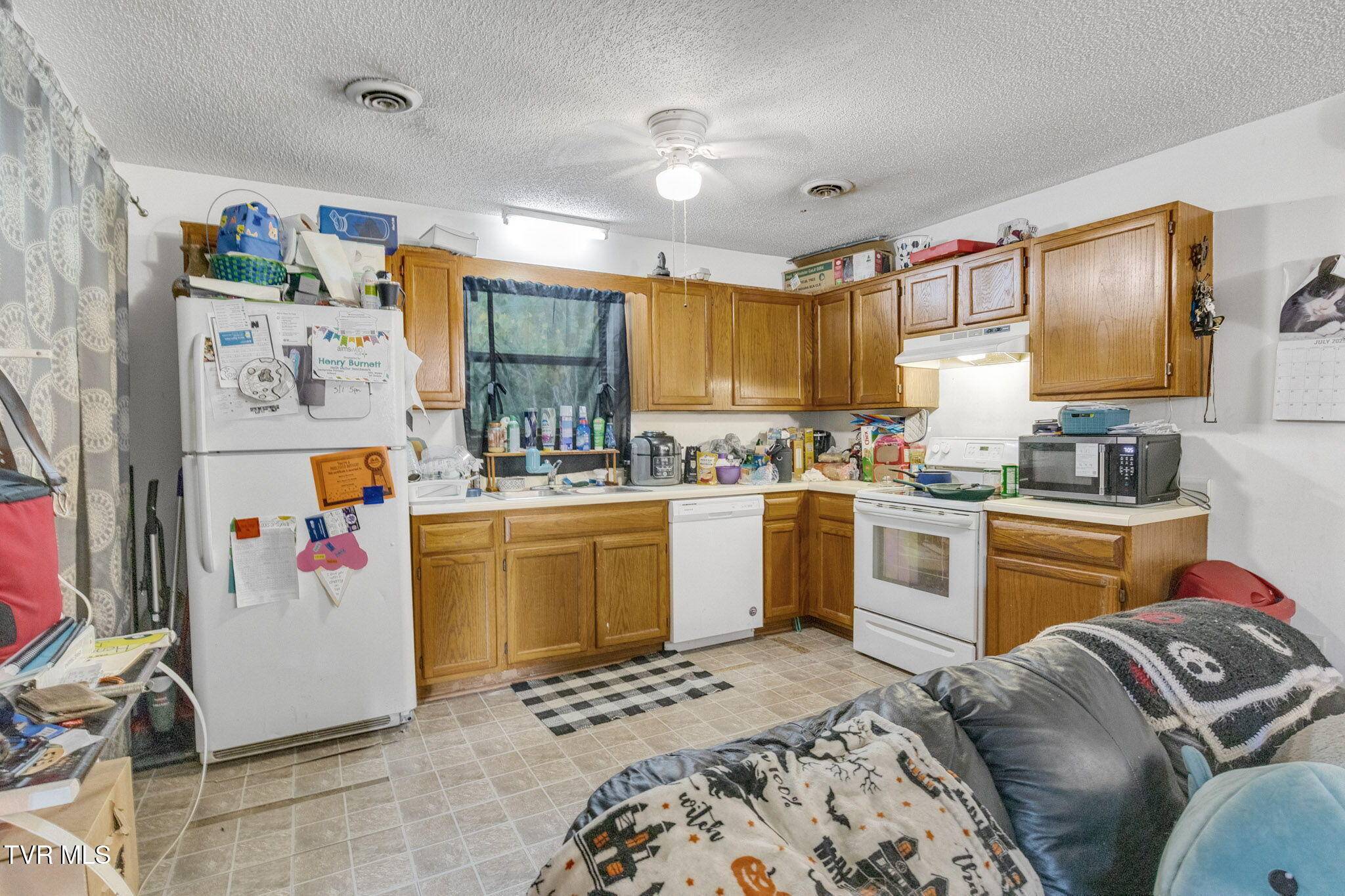 Sevierville, TN 37862,116 Hazel DR