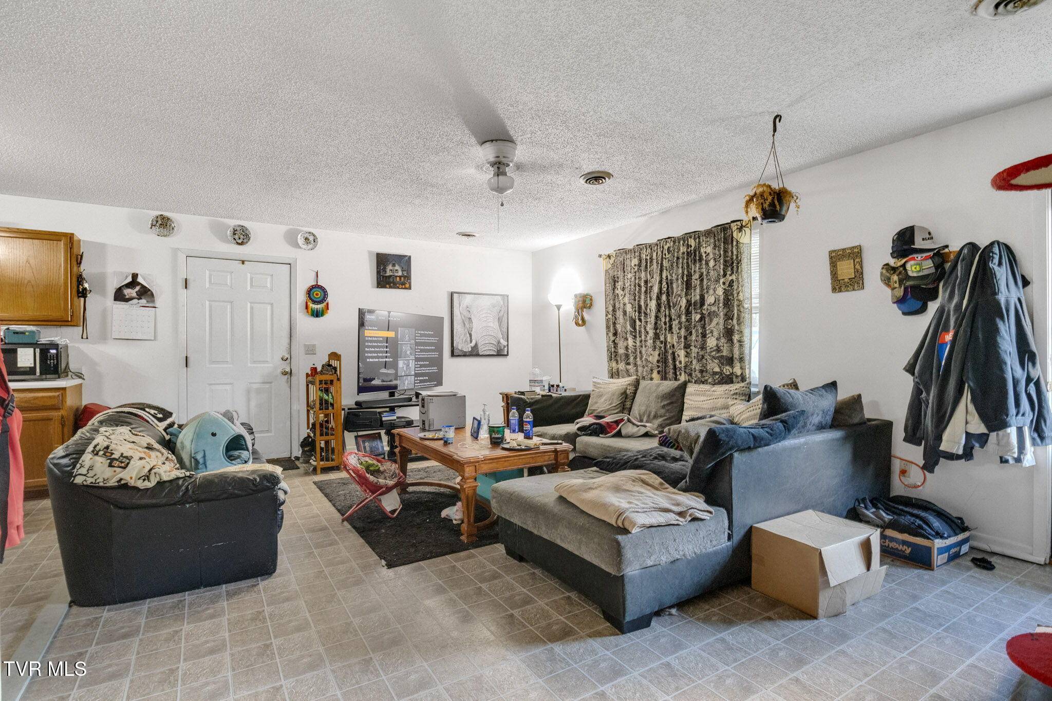 Sevierville, TN 37862,116 Hazel DR
