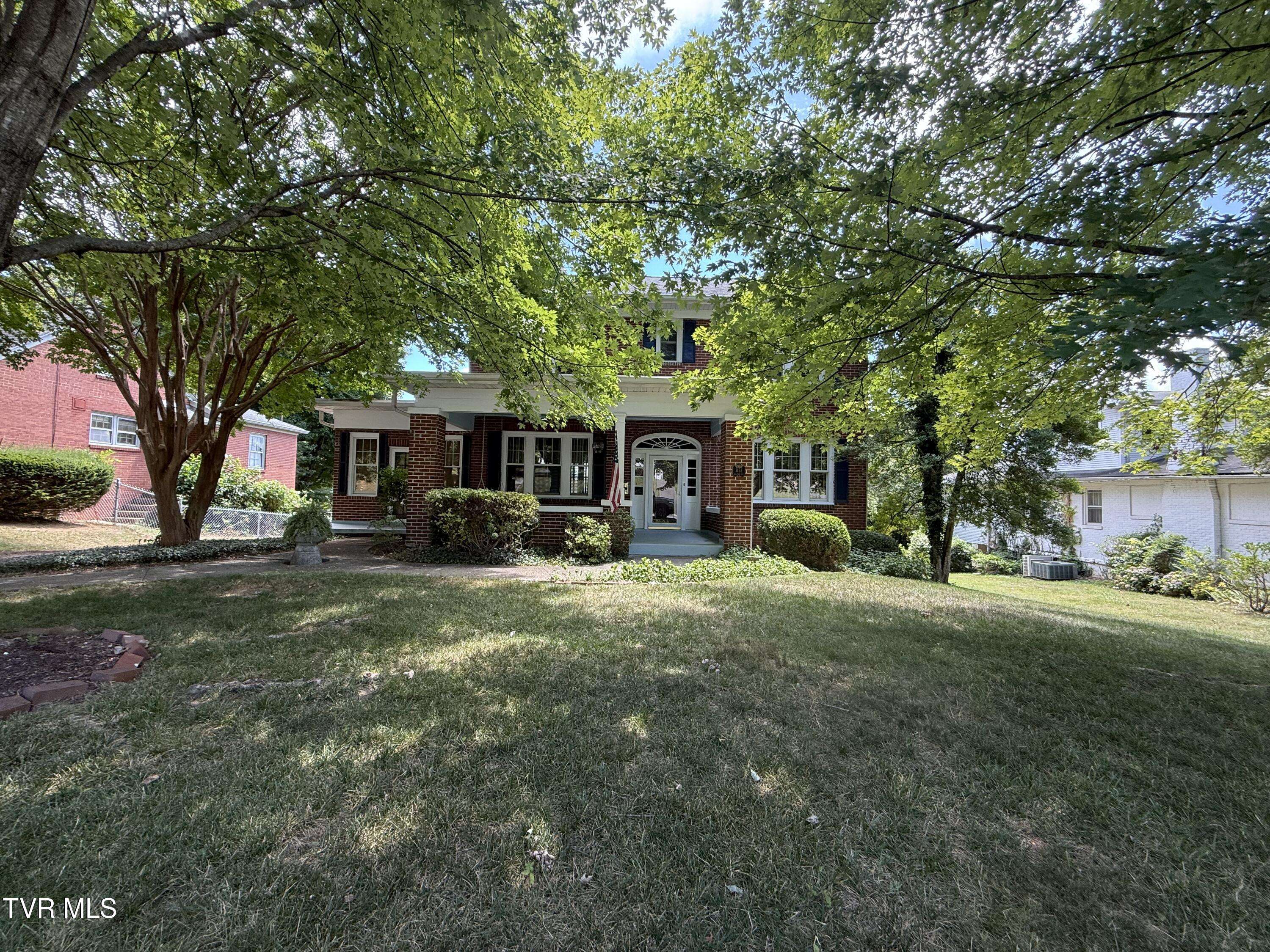 1151 Holston AVE, Bristol, TN 37620