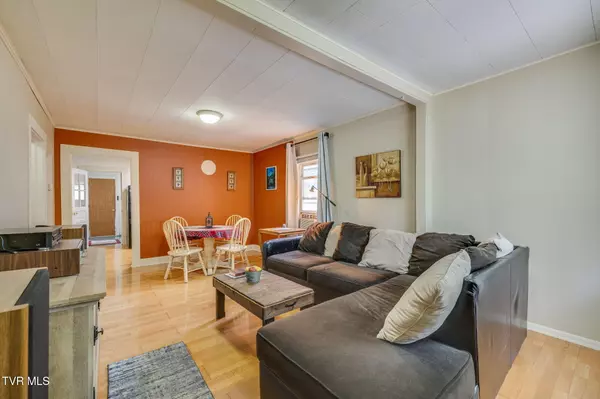 Elizabethton, TN 37643,709 Watauga AVE