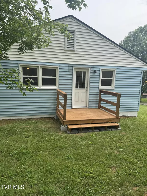 Kingsport, TN 37660,514 Afton ST