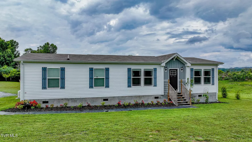 1615 Christian Bend RD, Church Hill, TN 37642