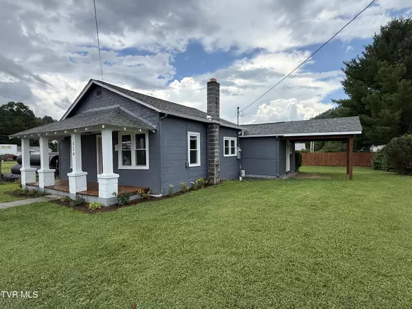 Mountain City, TN 37683,124 Mary ST