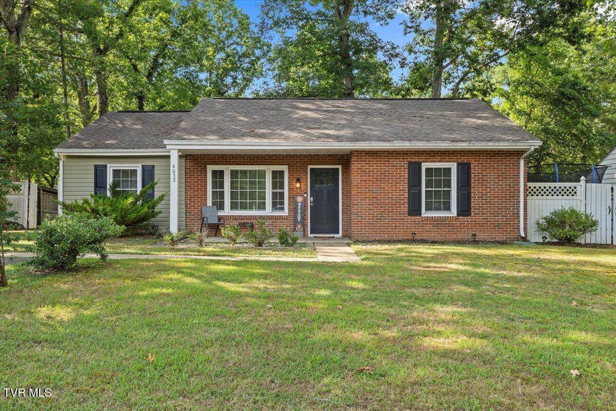 Kingsport, TN 37660,4032 Ridge RD