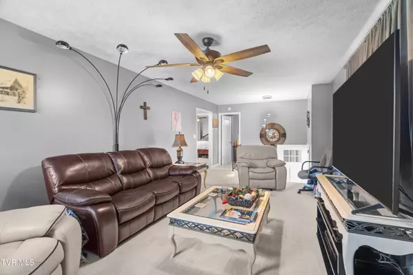 Morristown, TN 37813,2205 Kingswood DR