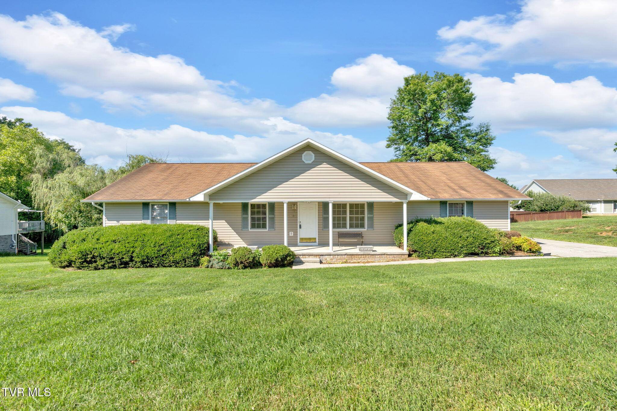 3104 Vicksburg RD, Johnson City, TN 37604