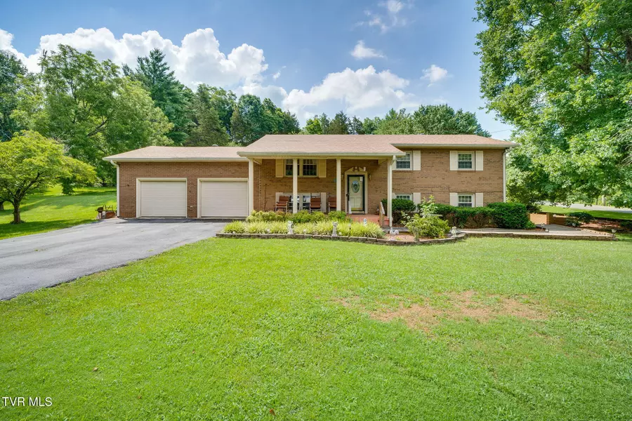 104 Chappell RD, Surgoinsville, TN 37873