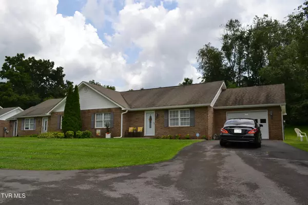 Abingdon, VA 24210,623 Wyndale Rd #6