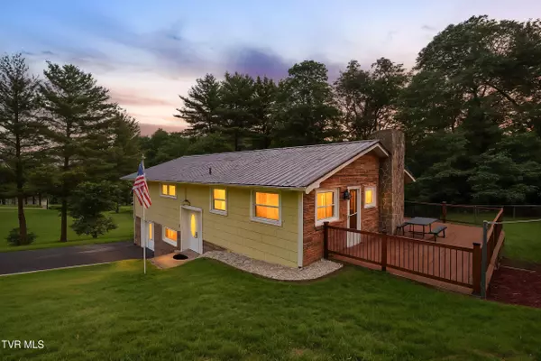 Blountville, TN 37617,351 Bell ST