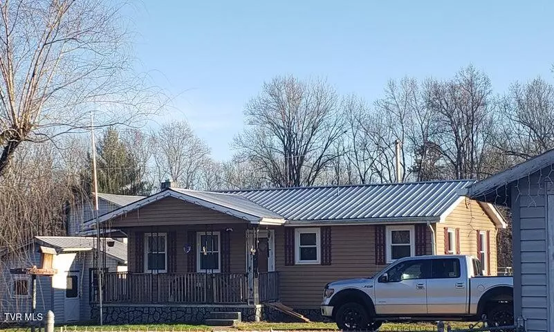8935 Hunters Valley East RD, Dungannon, VA 24245