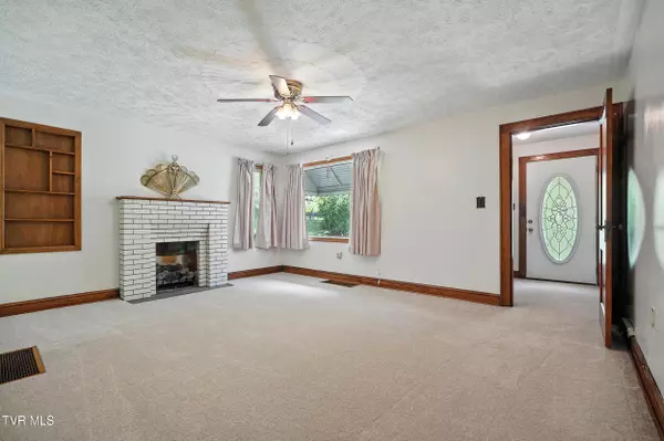 Pound, VA 24279,7742 South Fork Rd.