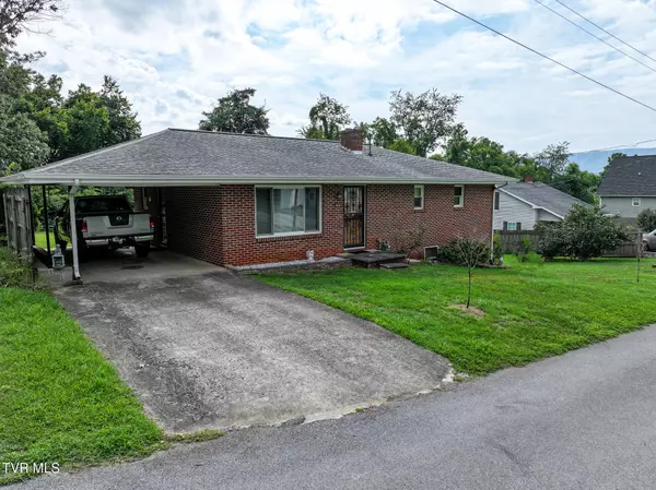 Mount Carmel, TN 37645,400 Kaywood AVE