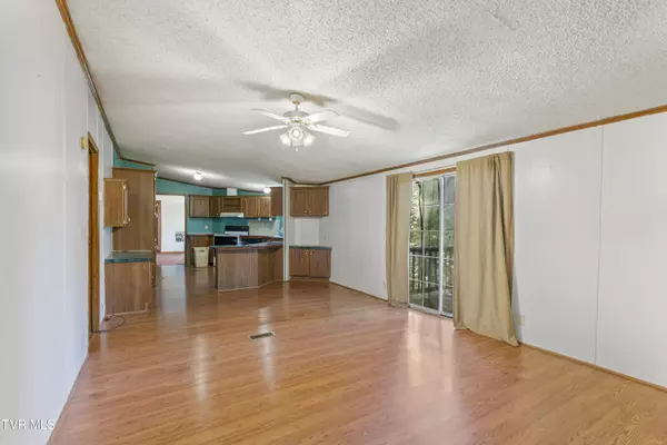 Limestone, TN 37681,55 Short