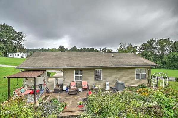 Mount Carmel, TN 37645,503 Cedar ST