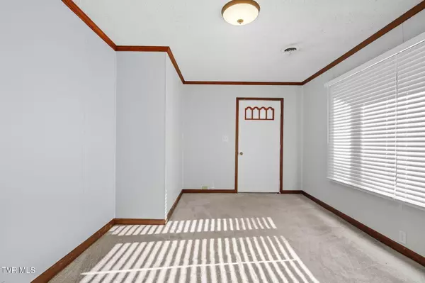 Greeneville, TN 37745,102 Perry ST