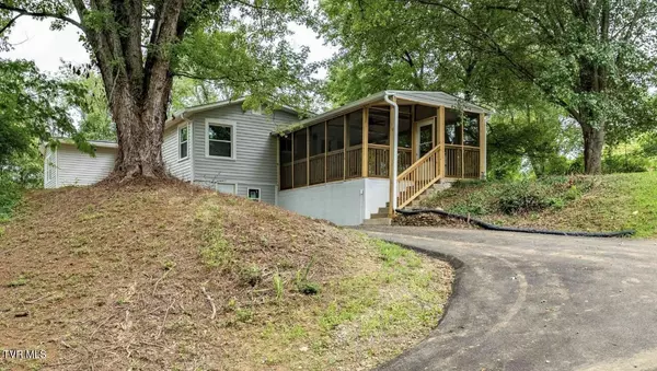 6573 Kingsport HWY, Johnson City, TN 37615