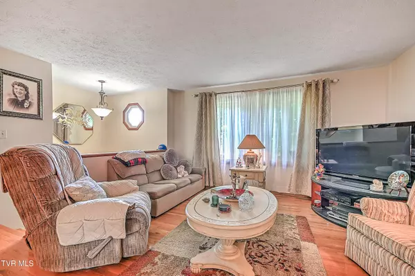 Johnson City, TN 37615,529 Old Gray Station RD