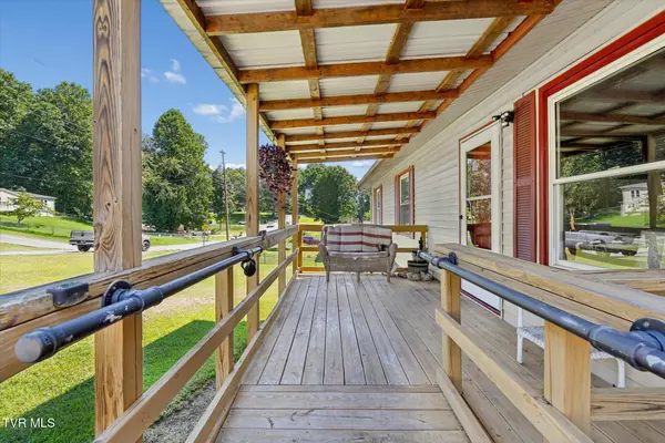 Church Hill, TN 37642,202 E Lane ST