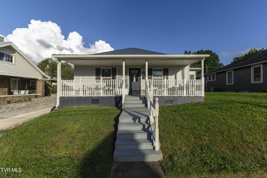 624 Main AVE, Erwin, TN 37650