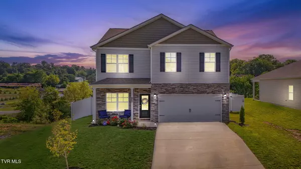 146 Tanasqui DR, Johnson City, TN 37604