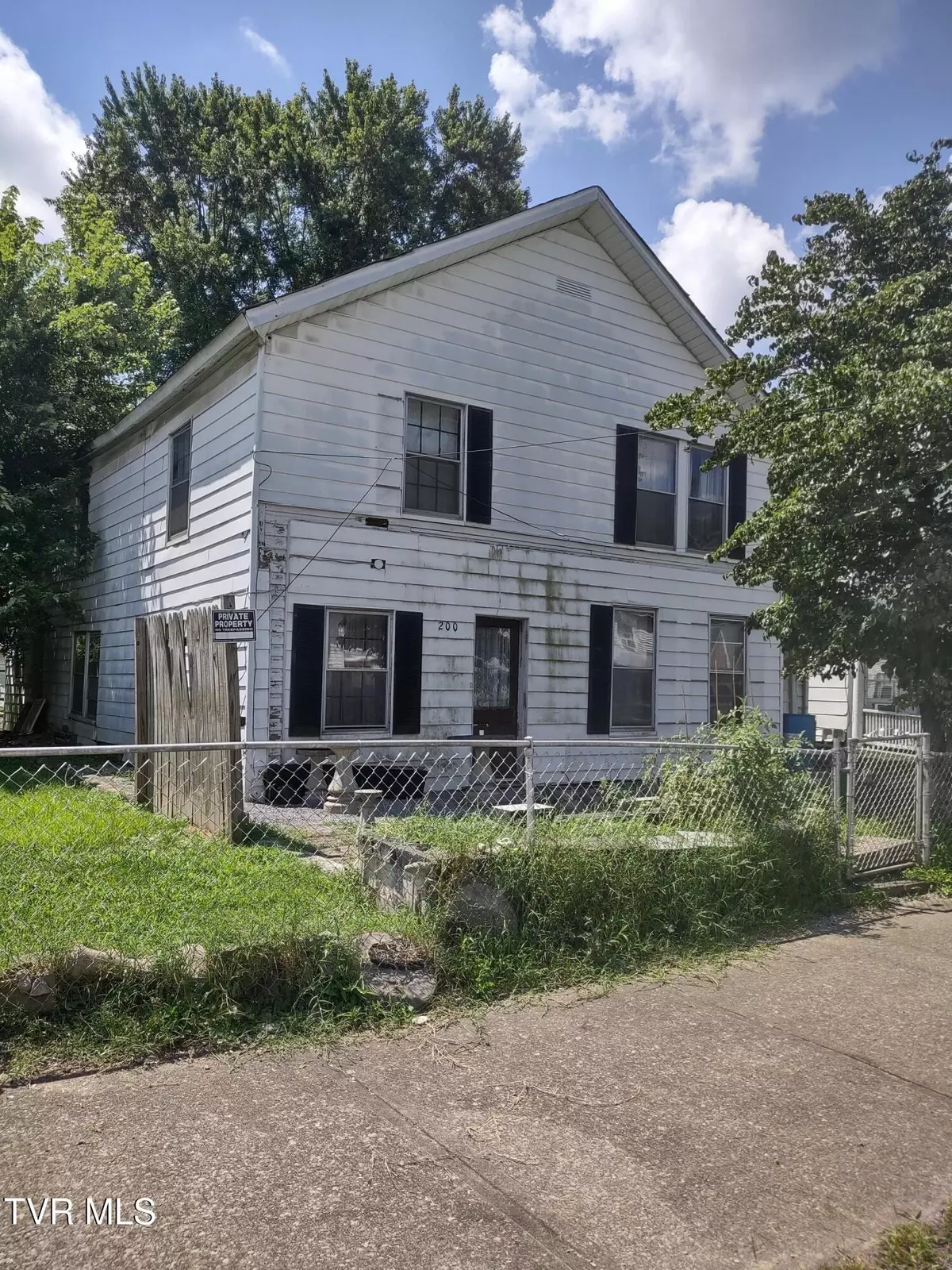 Pocahontas, VA 24635,200 Water ST