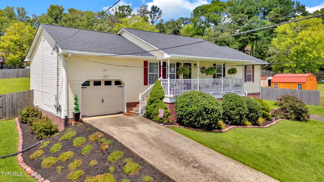 1109 Greenlee DR, Jonesborough, TN 37659