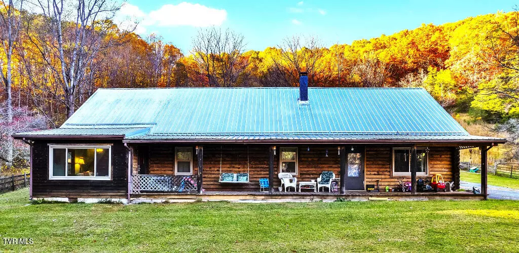 437 Still House Hollow RD, Saltville, VA 24370