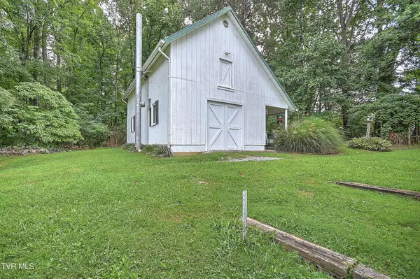 Jonesborough, TN 37659,1102 Heritage Lane East