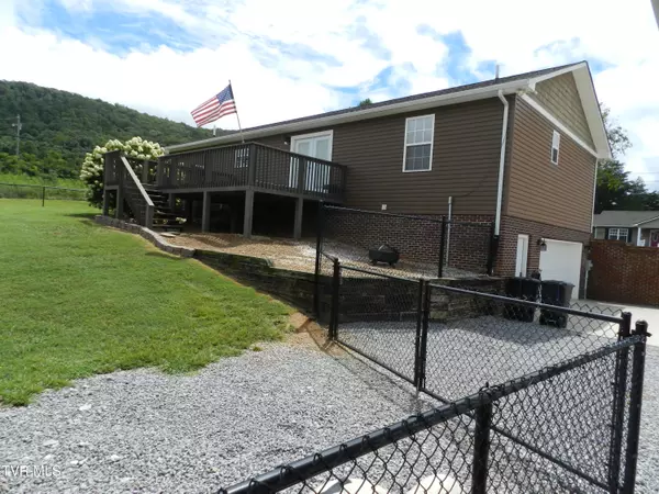 Bean Station, TN 37708,138 Birdie DR