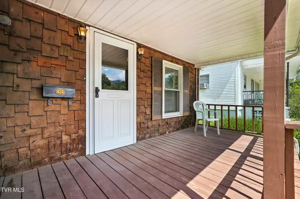 Norton, VA 24273,1050 Spruce AVE
