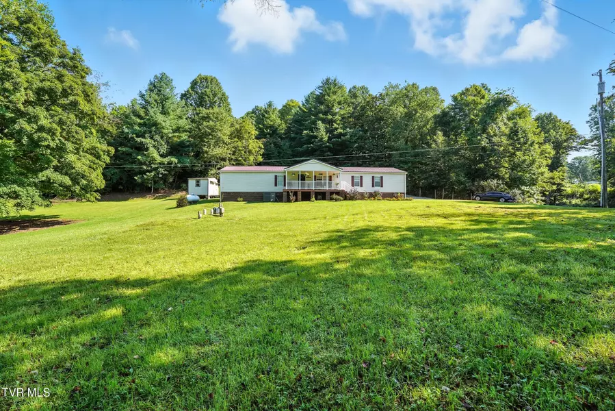 7925 Rock Switch RD, Wise, VA 24293
