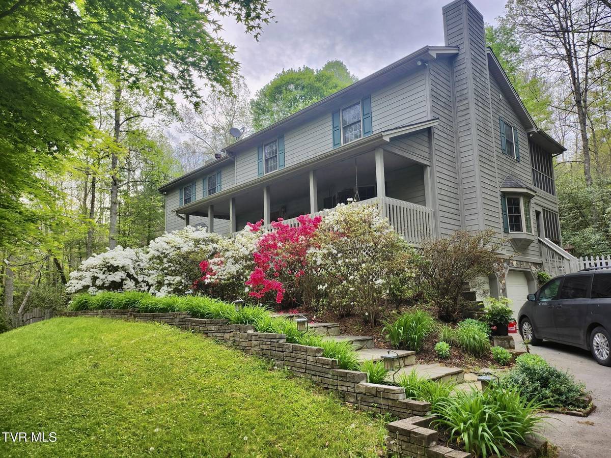 Unicoi, TN 37692,150 Teague LN