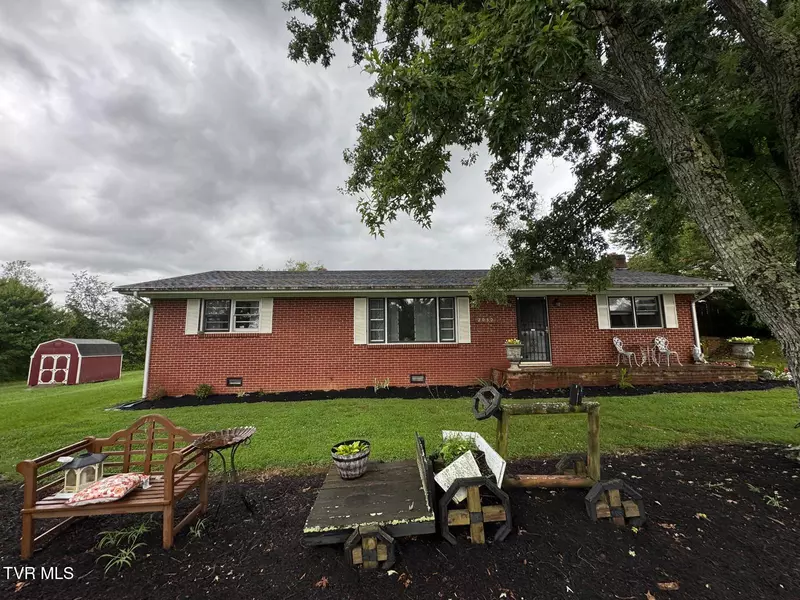 2030 Jones Bridge RD, Greeneville, TN 37743