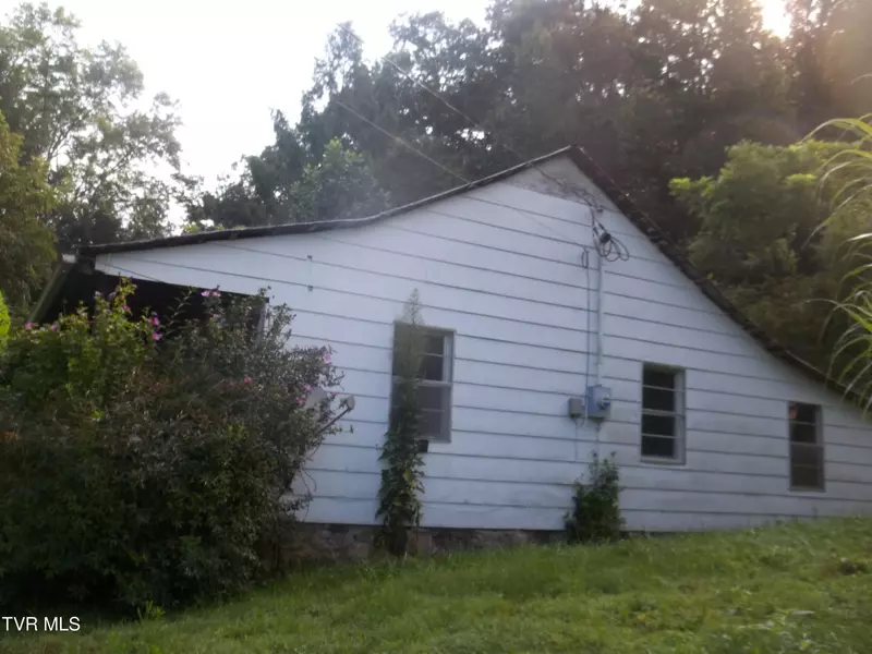 179 Sulpher Springs RD, Rogersville, TN 37857