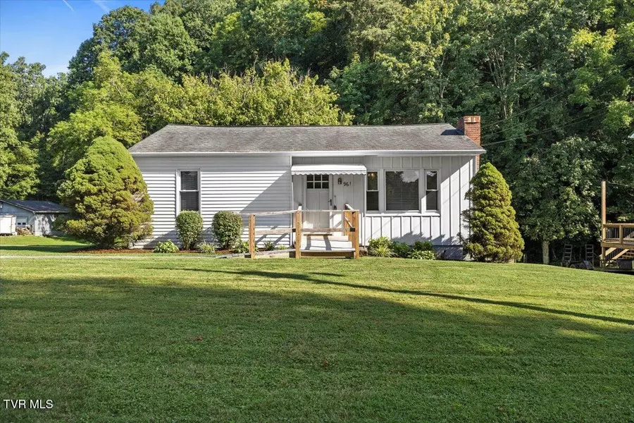 961 Emmett RD, Bristol, TN 37620