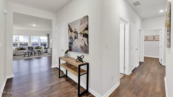 Johnson City, TN 37615,1096 Edison Road