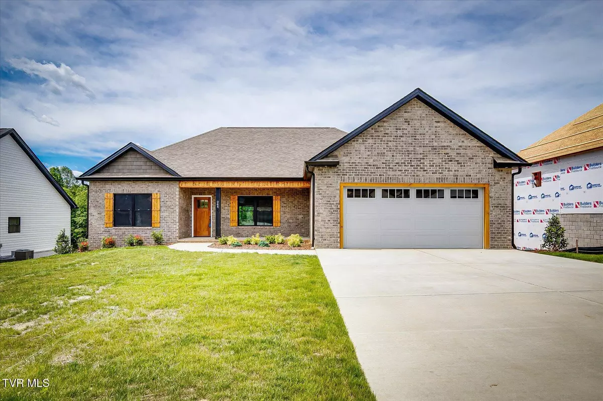 Jonesborough, TN 37659,264 Ruby Rose RDG