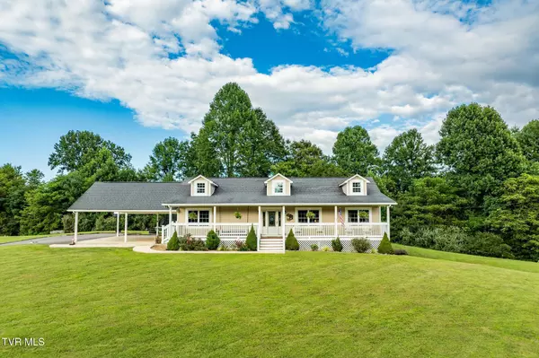 Mountain City, TN 37683,800 Leason Gregg RD
