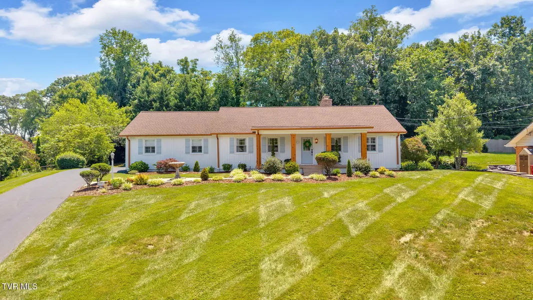 1620 Fairway Drive DR, Johnson City, TN 37601