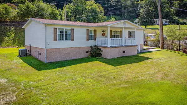 Big Rock, VA 24603,1039 Leperchaun RD