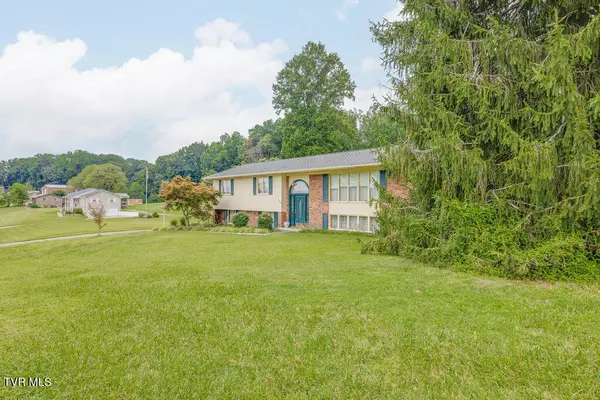 Kingsport, TN 37664,5345 Kiowa ST