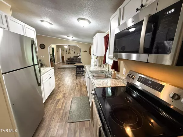 Newport, TN 37821,410 Angel WAY