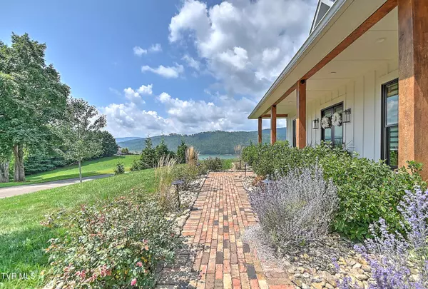 Butler, TN 37640,175 Deer Ridge CT