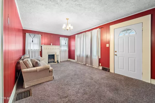 Meadowview, VA 24361,13390 Glenbrook AVE