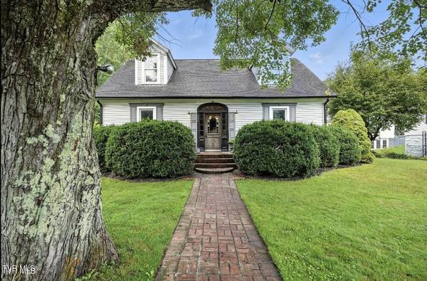 233 Chestnut ST, Norton, VA 24273