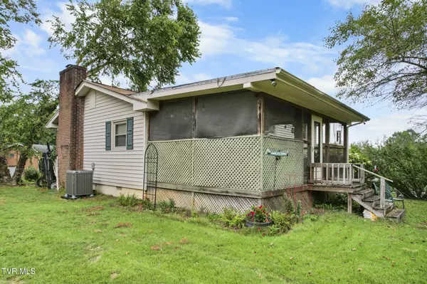 Bristol, TN 37620,403 Martindale RD