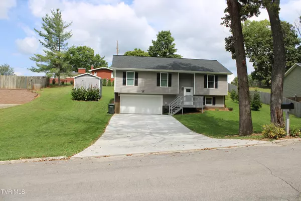 Greeneville, TN 37745,95 Woodcrest DR